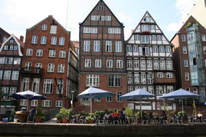 Hamburg, Hansestadt mit Hamburger Hafen und Elbe