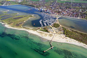 Heiligenhafen mit Marina und neuer Seebrücke