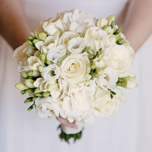 Brautstrauß - Hochzeitsfloristik - Blumen in weiß