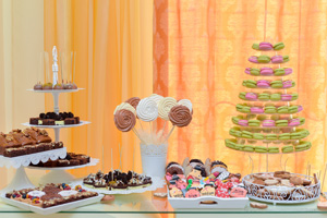 Die Hochzeitstrends 2017: Dripping Cakes - Candybar