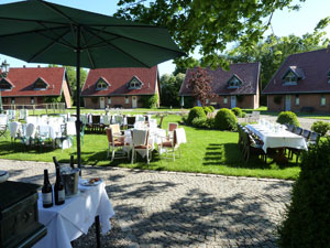 Restaurant Margaretenhof auf Fehmarn: Gartenansicht